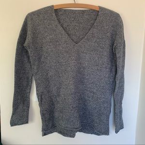 Babaton soft wool blend v sweater